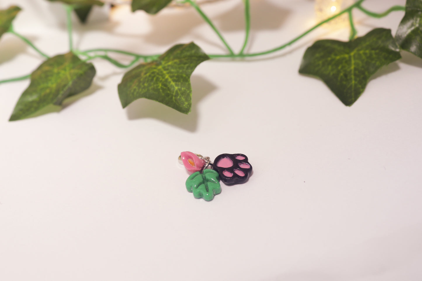 Blossom Paws: Woodland Wanderer's Keepsake
